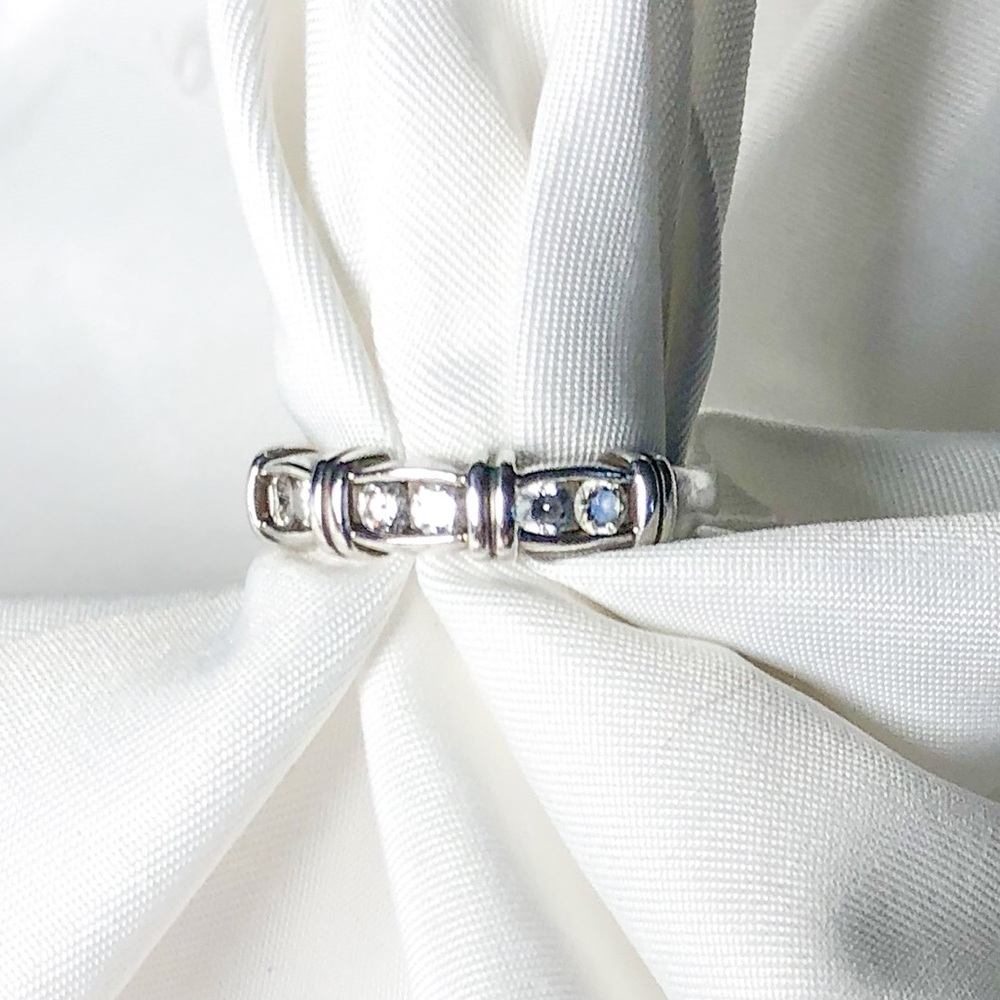 Vintage diamonique six stone sterling silver ring